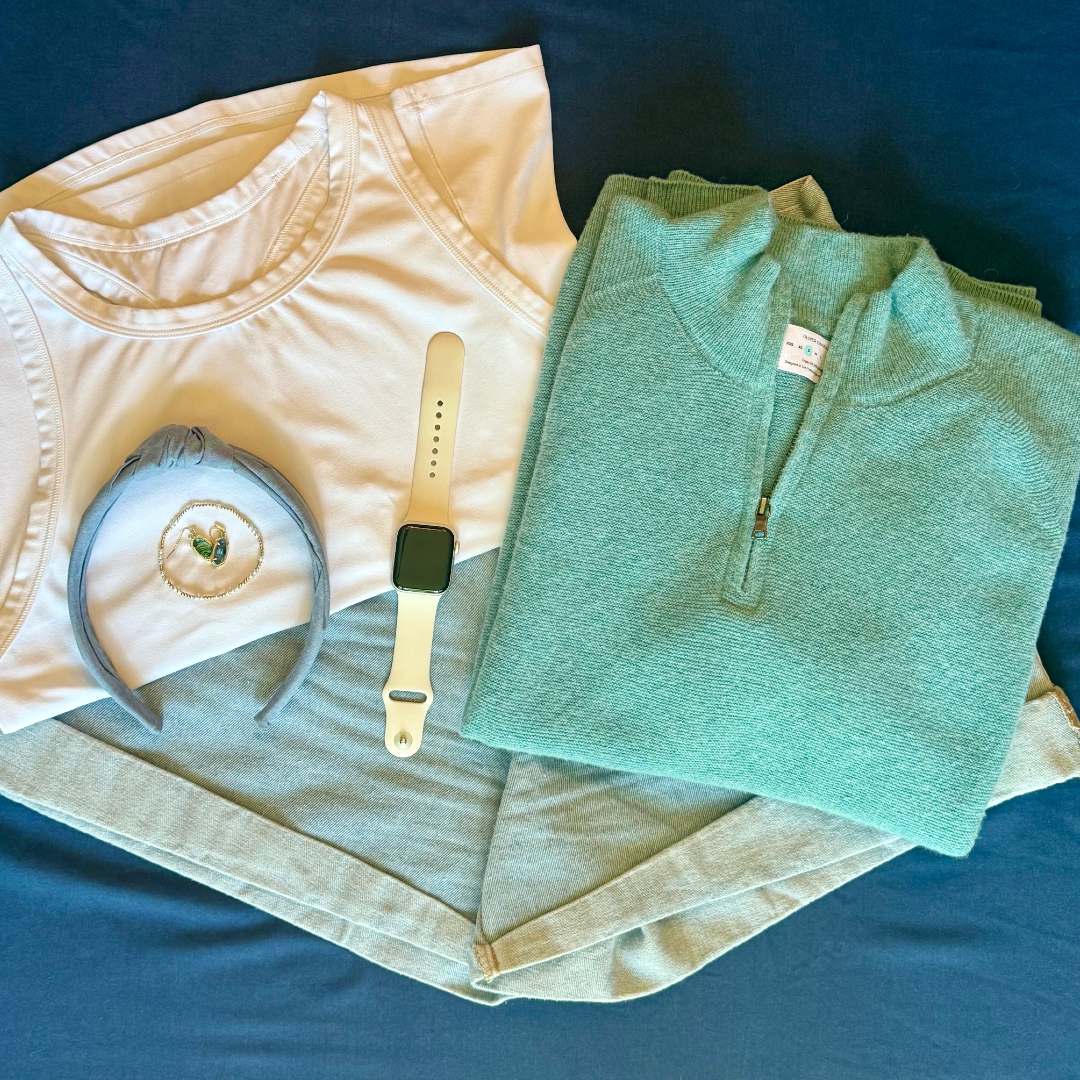 Packing A Capsule Wardrobe For Travel - Oliver Charles