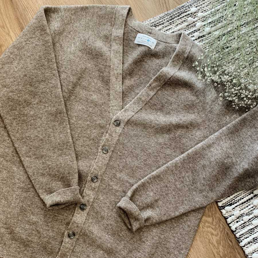 All-Season Cardigan: Choose Yak Wool For Everyday Wear - Oliver Charles