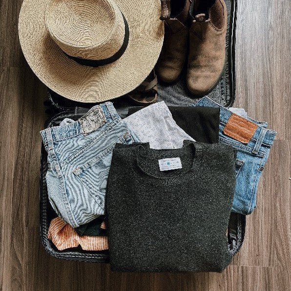 Perfect Packing For Digital Nomads - Oliver Charles