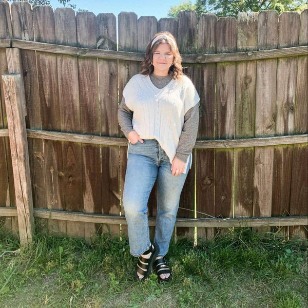 One repeated outfit worn through a working week, the personal uniform in practice